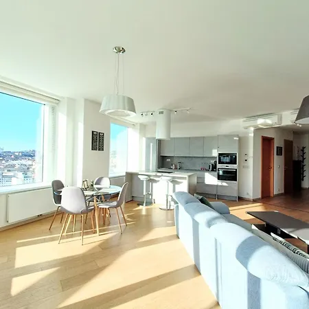 Sag Panorama Apartment 3 Rooms 19Th Floor Great View Free Parking