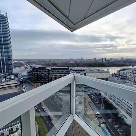 Sag Panorama Apartment 3 Rooms 19Th Floor Great View Free Parking Apartmán