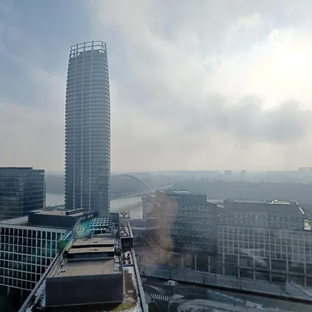 Sag Panorama Apartment 3 Rooms 19Th Floor Great View Free Parking Apartmán Bratislava