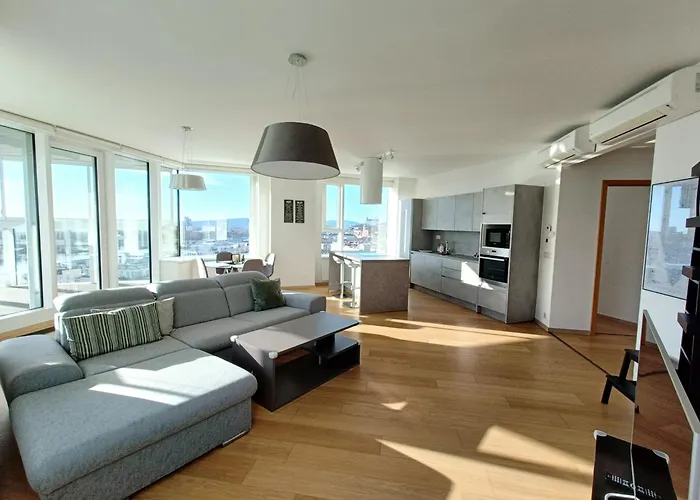 Sag Panorama 3 19th Floor Great View Free Parking